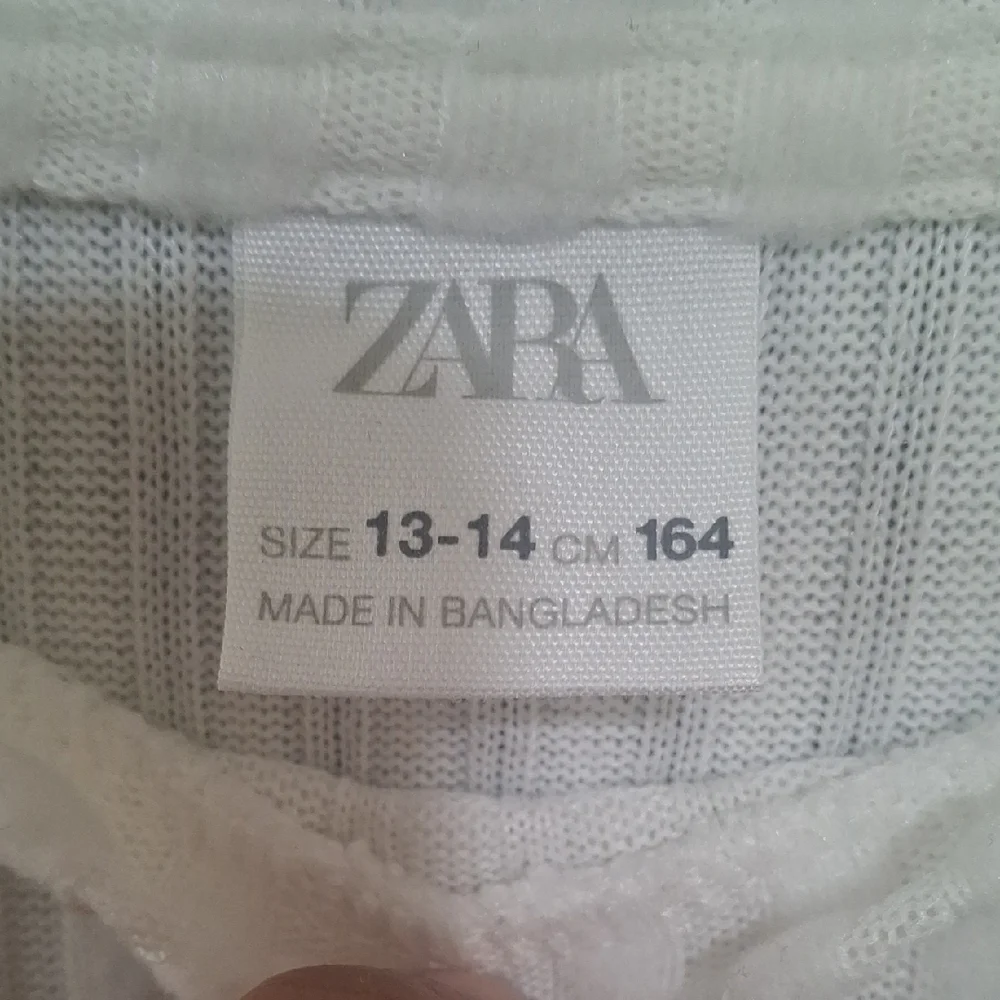 Zara White Ribbed Kids Sweater with Embellishments